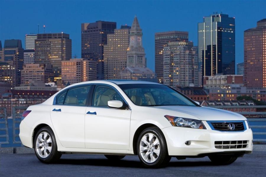  Honda Accord 2008 года  (фото 36 из 86)